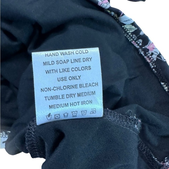 Elan Women’s Floral Short Sleeve Blouse Size 2XL - Picture 17 of 17